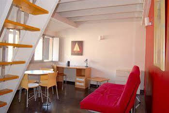 Apart-hotel Temporesidence Chateauneuf